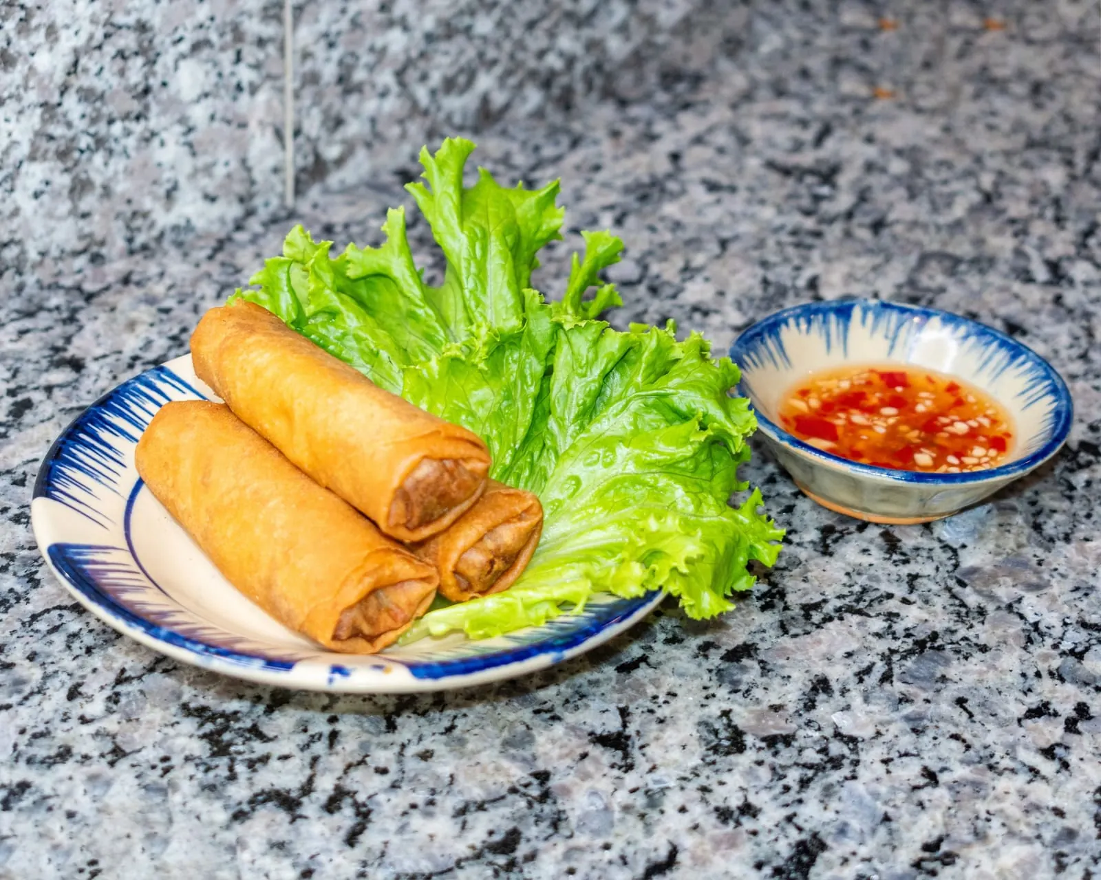 Chả Giò — Fried Spring Rolls