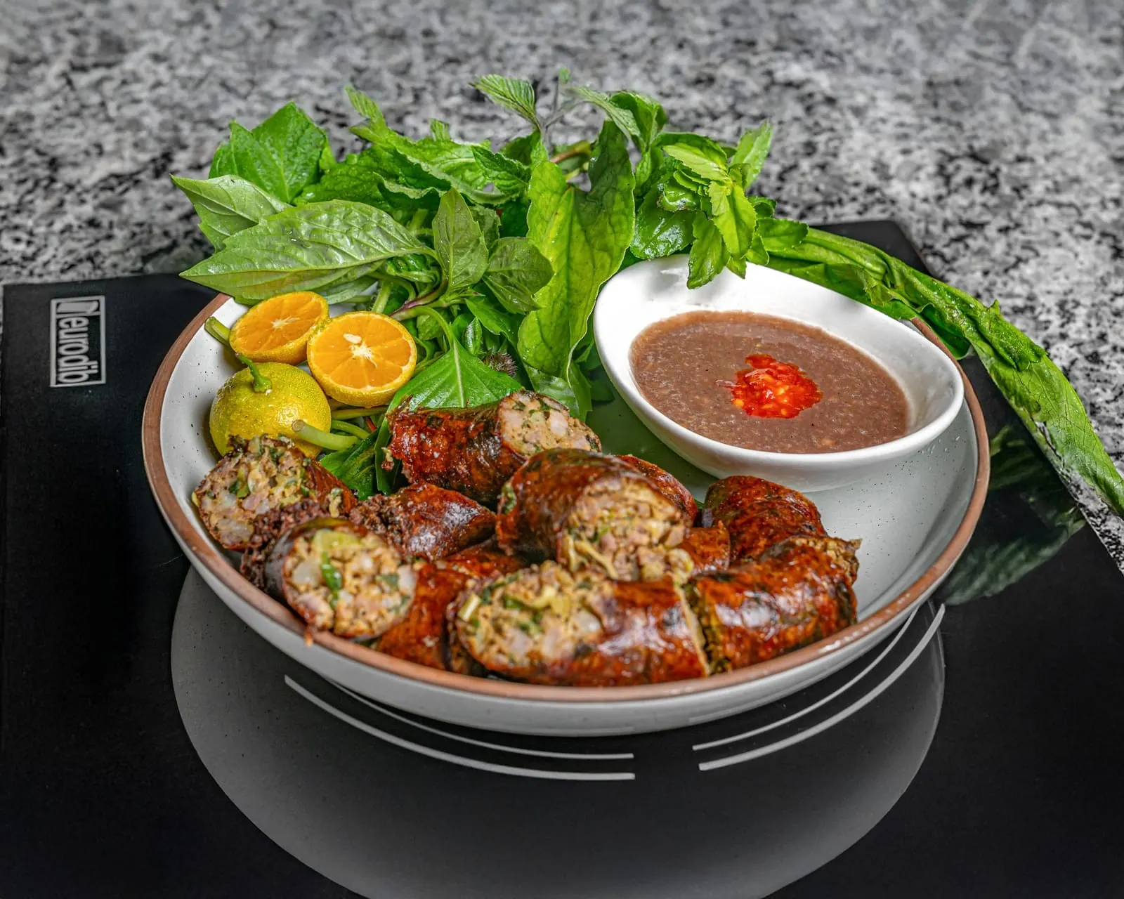 Dồi Sả — Lemongrass Sausage