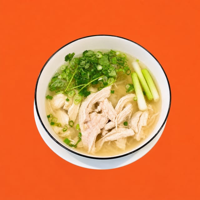 Phở gà xé - Chicken noodle soup (White meat).